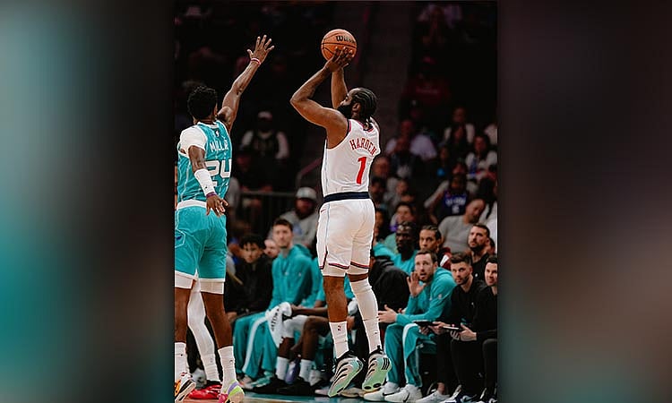 James Harden Drops 55 Points, Sets Clippers Record vs Hornets