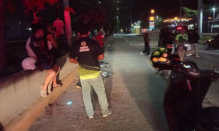 19-Year-Old Motorcyclist Dies in Cebu South Coastal Road Crash