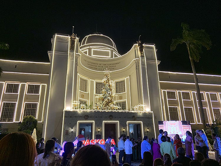 Cebu's Pasko sa Kapitolyo 2025 Agri-Fishery Trade Fair Opens with 17 Towns