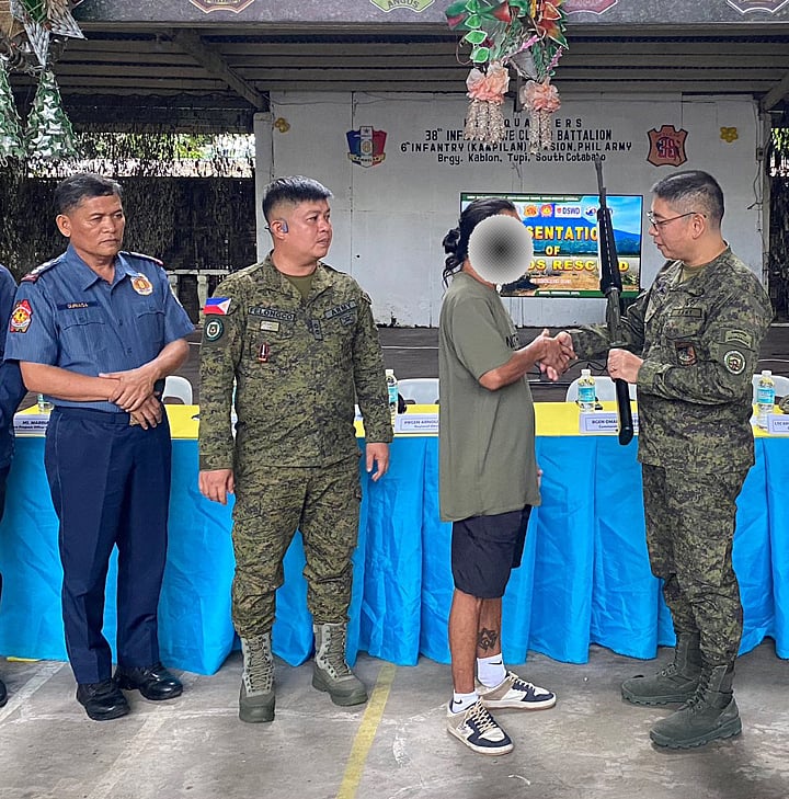 NPA Leader, 6 Followers Surrender in South Cotabato, Turn Over Firearms