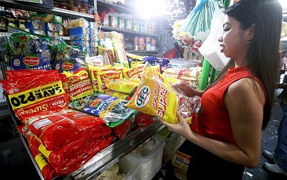 PNP Deploys Cops to Markets to Stop Hoarding, Price Hikes Before Christmas