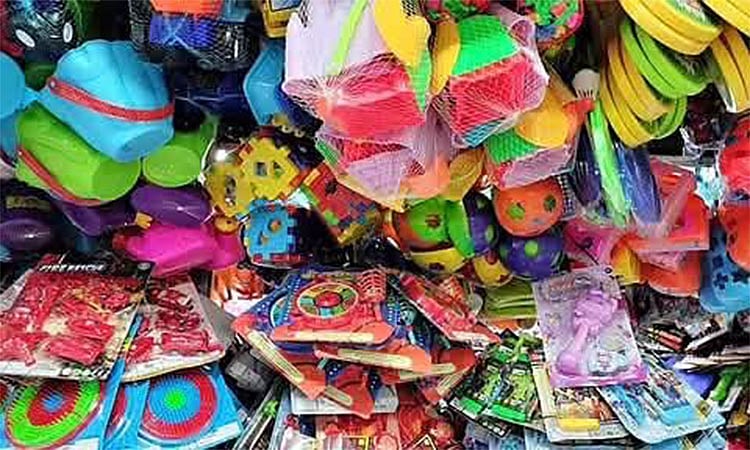 FDA Urges Toy Label Checks for Child Safety This Holiday Season