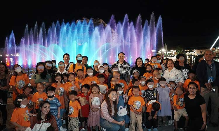 Pampanga's Pineda Family Brings Joy, ₱15K Aid to 52 Kids with Cancer