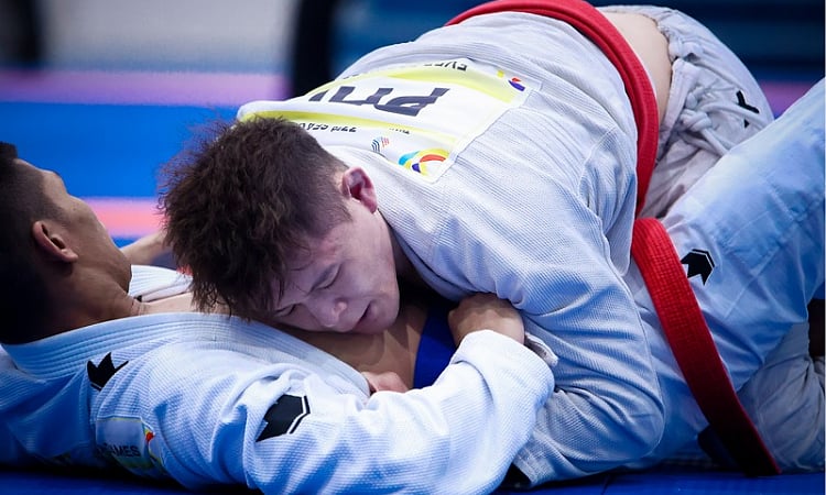 Marc Alexander Lim Wins Two SEA Games Bronze Medals With Torn ACL