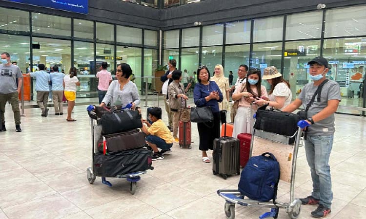 Domestic Travelers Propel Cebu's 2025 Tourism Recovery Amid Challenges