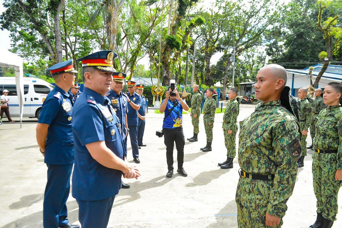 28 new police recruits in PRO-NIR take oath