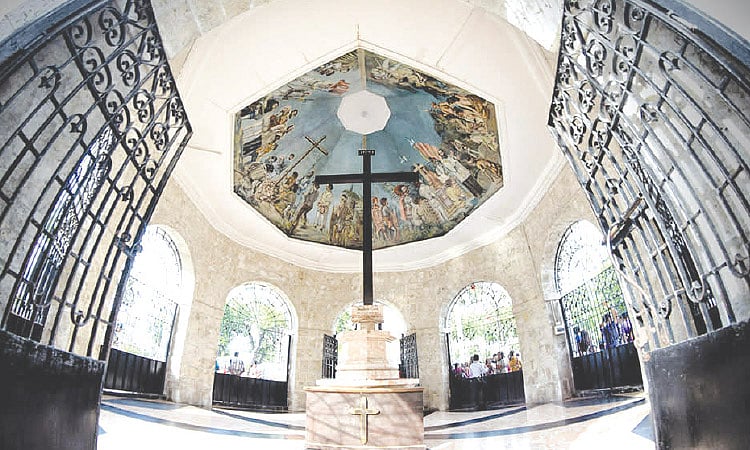 Cebu Draws Over 100K Holiday Visitors, Bolstering Tourism Ahead of Major ASEAN Event