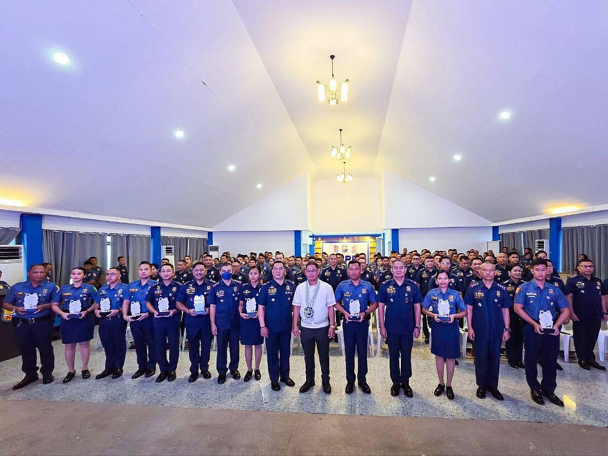 PRO-NIR honors personnel on police ethics day