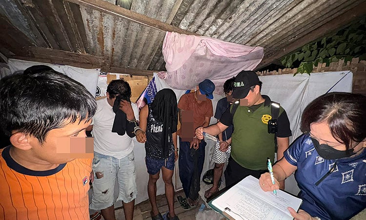 PDEA Lapu-Lapu Busts Gun-ob Drug Den, 4 Arrested, P40.8K Shabu Seized