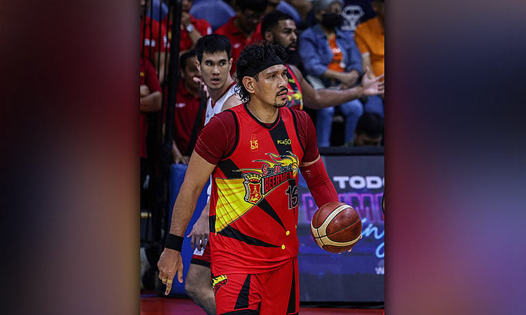 June Mar Fajardo Makes PBA History with Third Straight 20-20 Game