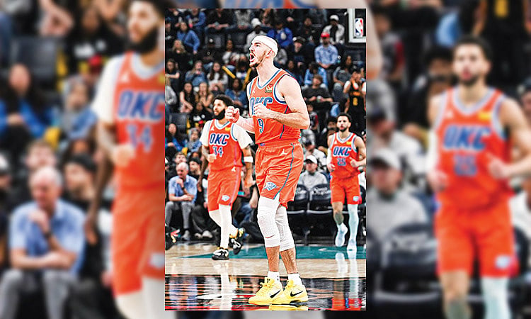 Thunder Edge Grizzlies 117-116 on Caruso's Game-Saving Block