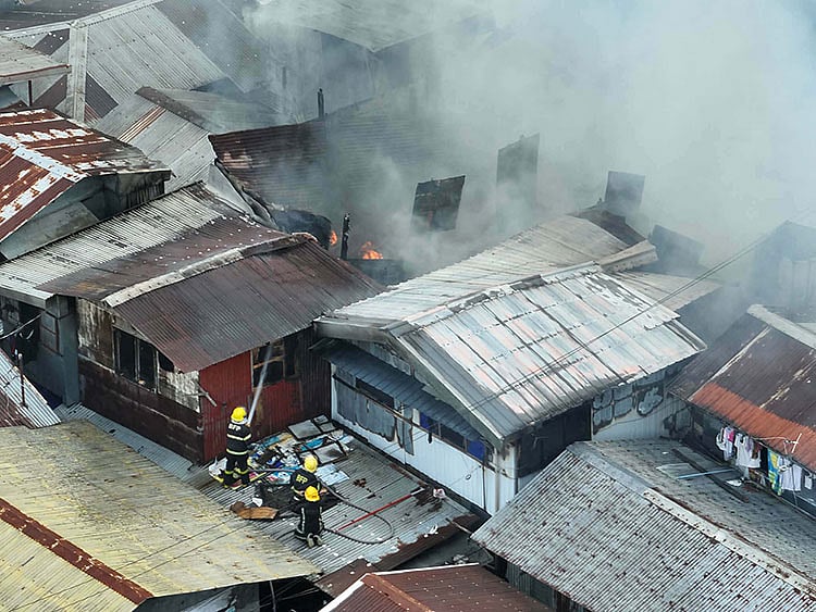 Bacolod Fire Destroys 34 Houses, Affects 199 Individuals in Barangay 10