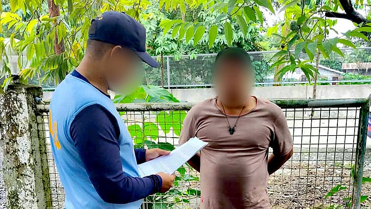 Iloilo's 6th Most Wanted Person Arrested for Rape in Barotac Nuevo Operation