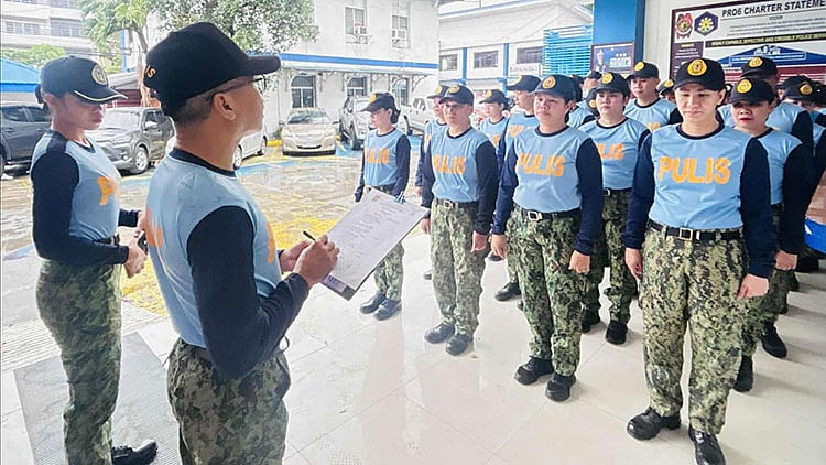Iloilo Police on Full Alert for Tropical Depression Basyang Emergency Response