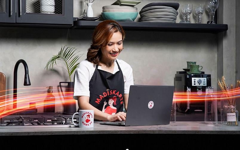 PLDT Home Empowers Women Entrepreneurs with AI Training and Connectivity Support