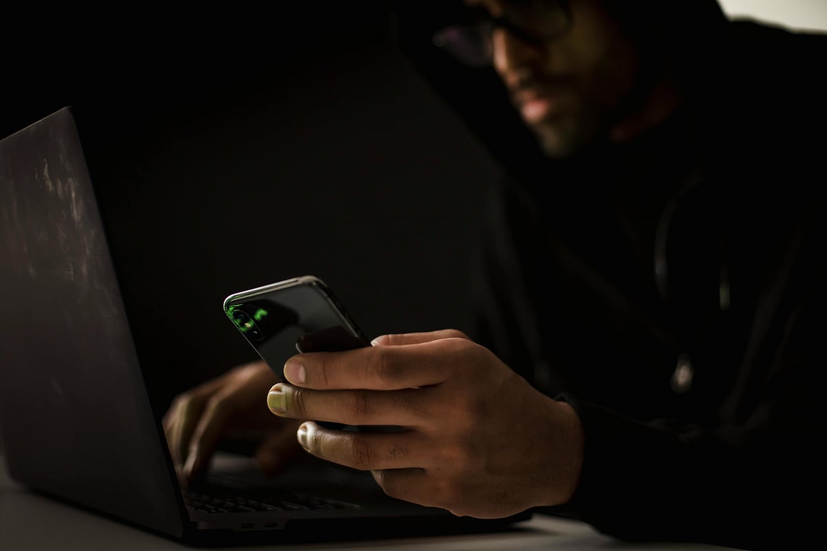 PNP-ACG Warns Public About Rising Online Travel Scams Ahead of Summer Season