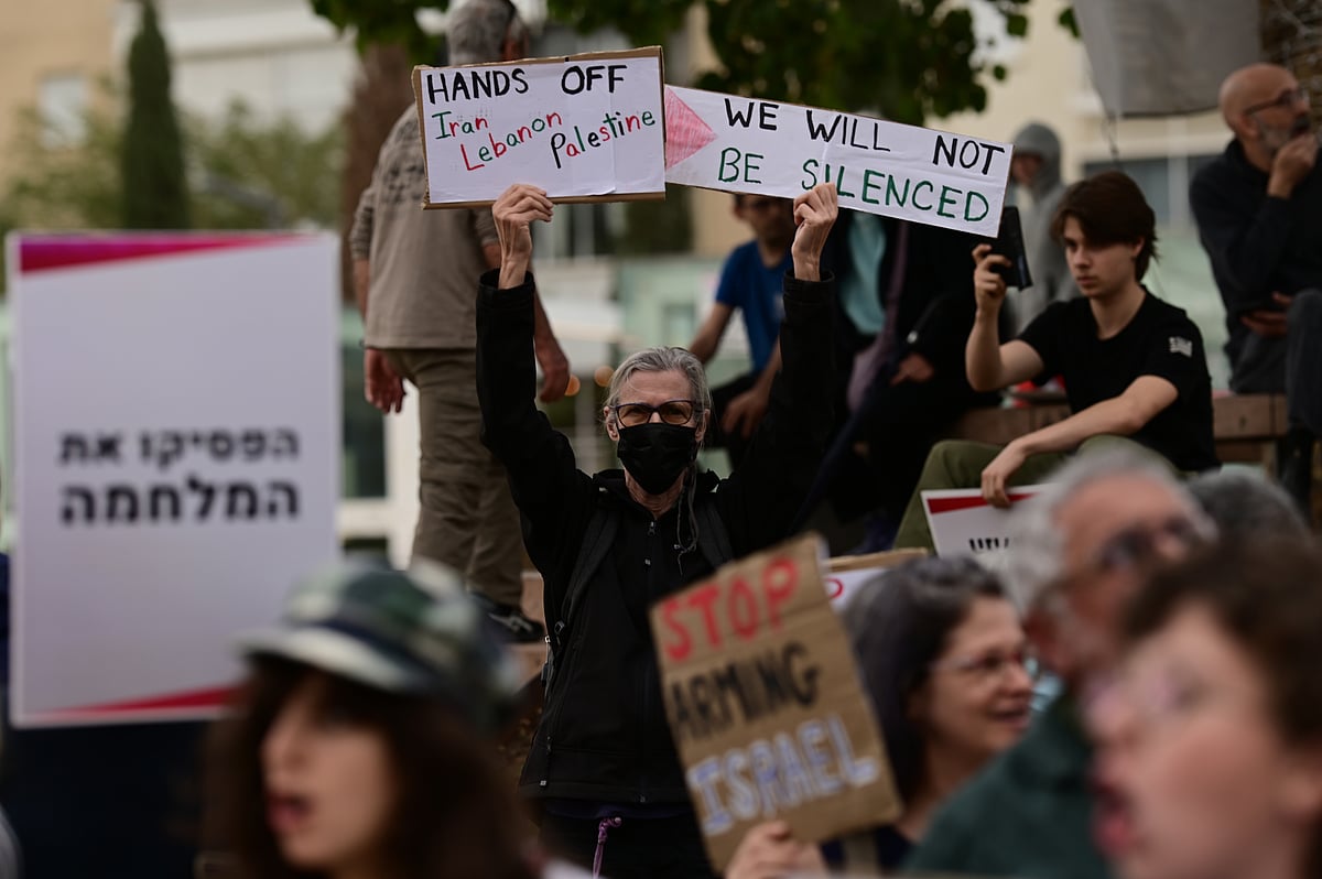 Trump Rejects Iran Peace Deal as US Strikes Kharg Island Amid Global Turmoil