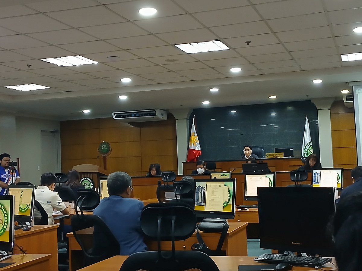 Bacolod City Urges National Government to Accelerate Renewable Energy Programs Amid Rising Oil Prices