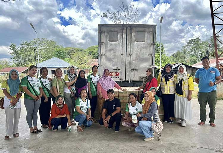 Maguindanao del Norte daycare learners receive sterilized milk packs
