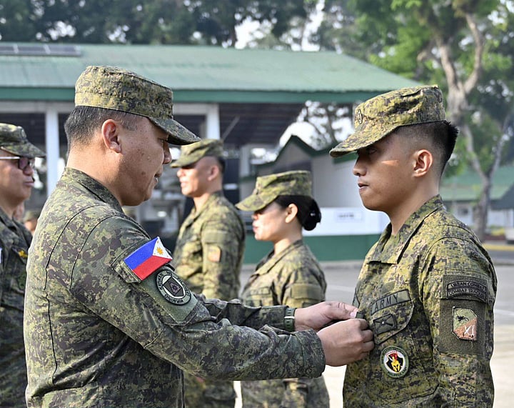 4 ‘Alakdan’ division officers promoted to next higher ranks