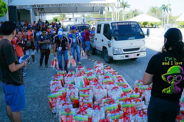 Payout of fuel subsidy for trike drivers in Bacolod set