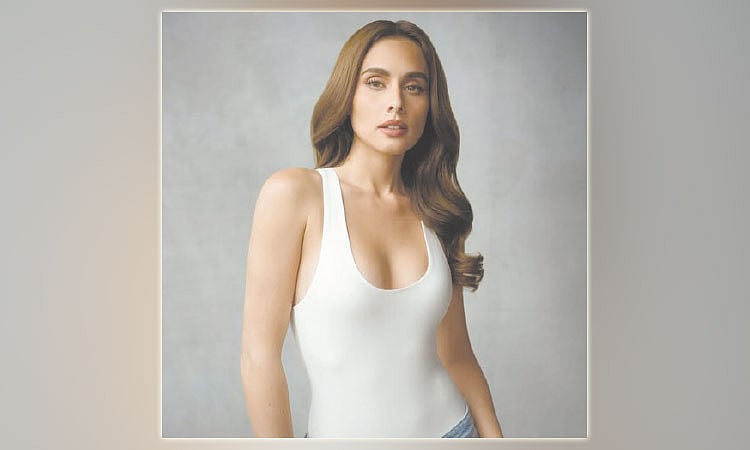 Max Collins sought Marian’s permission for love scenes