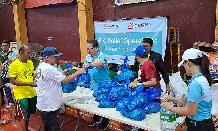 150 ka pamilyang naapektuhan sa sunog sa Ermita og nakadawat hinabang sa Vivant