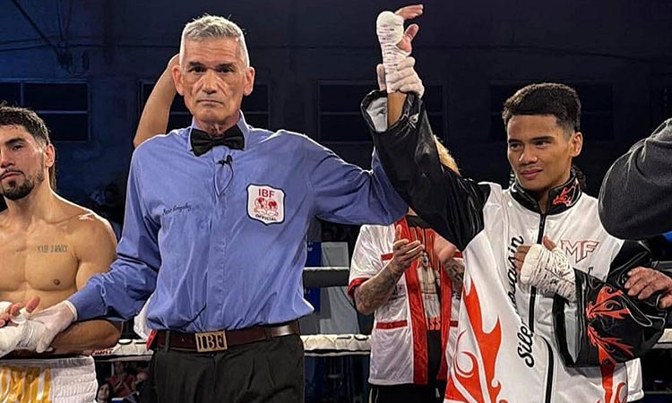 Fajardo earns world title shot after stunning first-round KO