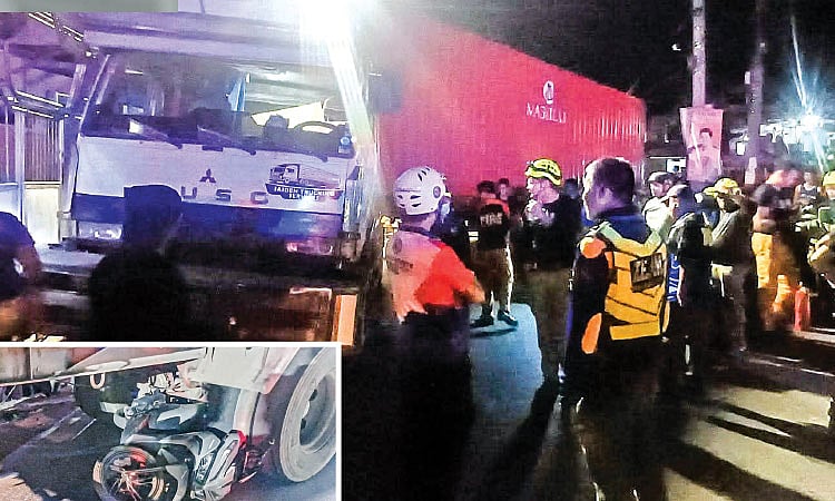 2 ka babaye nga angkas sa motor
naatrasan sa trailer truck, patay