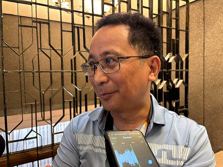 Mandaue City Hall visitors frustrated as WFH setup leaves some offices unattended