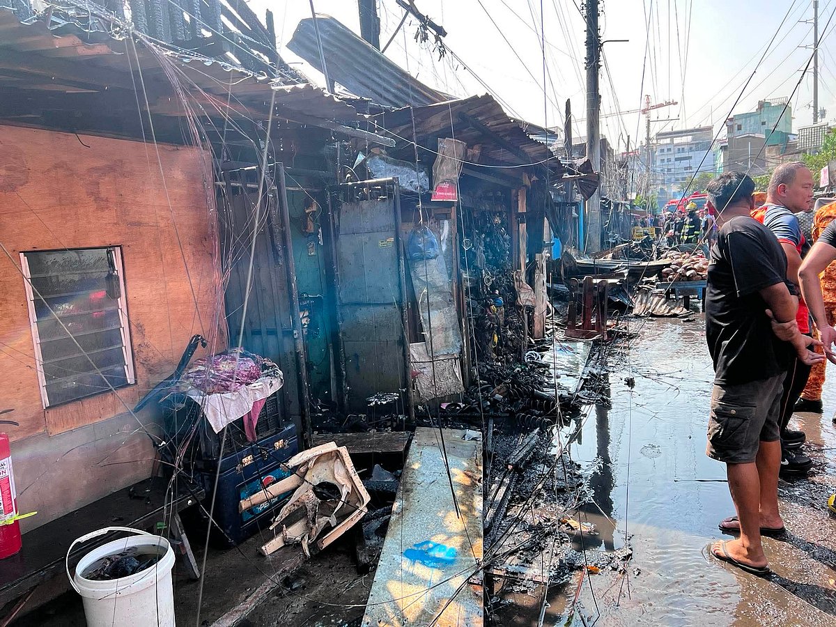 Fire hits Pahina Central, destroys 8 houses