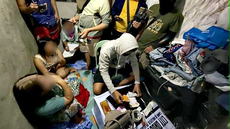 Mother and Daughter Arrested in Iloilo City Drug Bust, P476K Shabu Seized