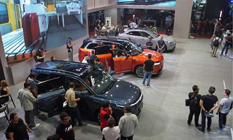 Gov't sets P2-B loan facility for transport sector's shift to EVs