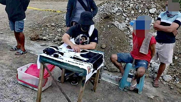 High-value drug suspect arrested, P374,000 shabu seized