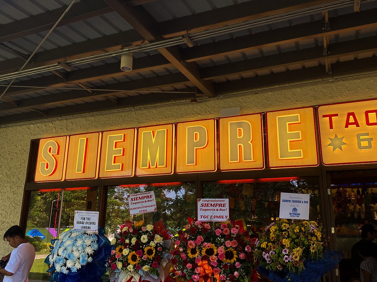 Siempre: Mexican-Filipino fusion at Azuela Cove