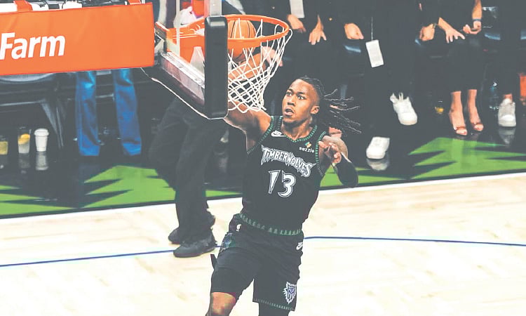 Wolves near series win