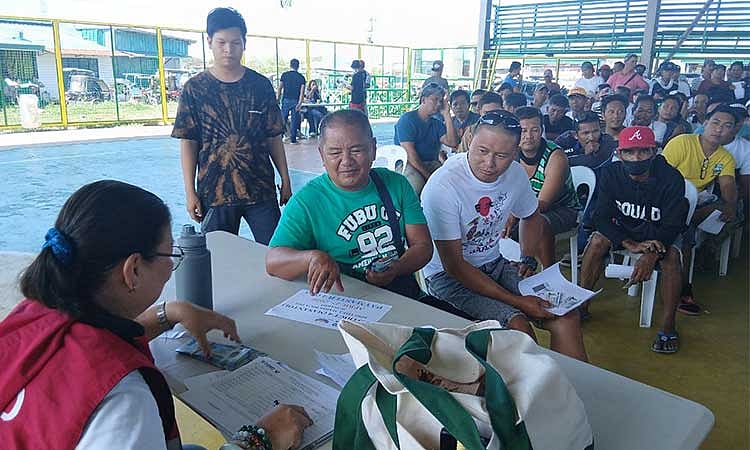 Masantol trike drivers get cash assistance