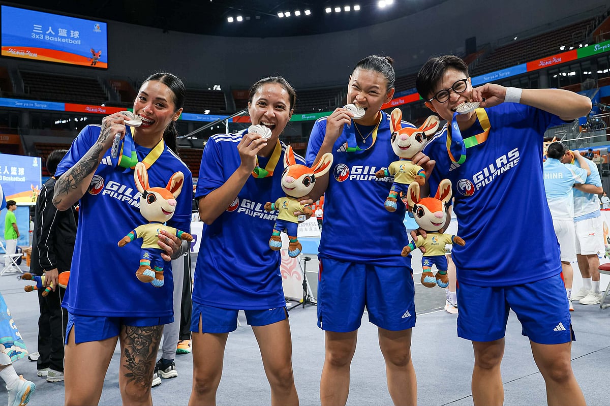 Gilas women settle for silver in beach games