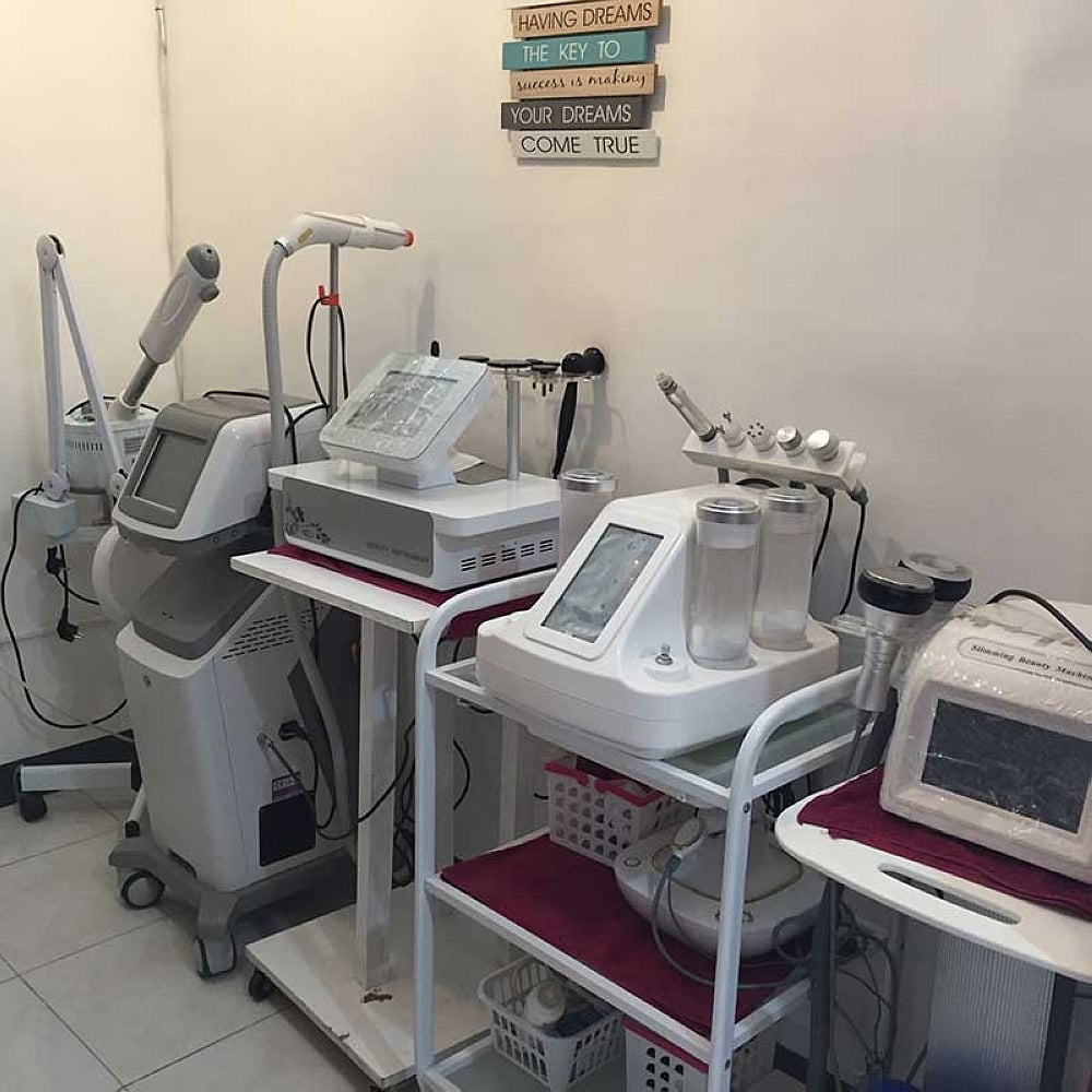 Get SummerReady Skin and Body at Slim N' Glow Facial and Skin Spa