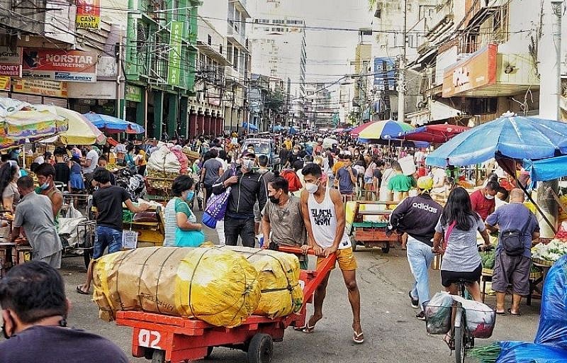 Cebu2World Megawide assures Carbon vendors of affordable fees