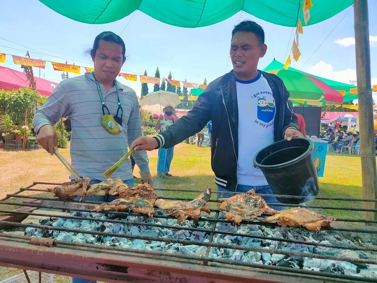 Jonli porno veb-kamera Natasha Koroleva jinsiy aloqa rasmlar