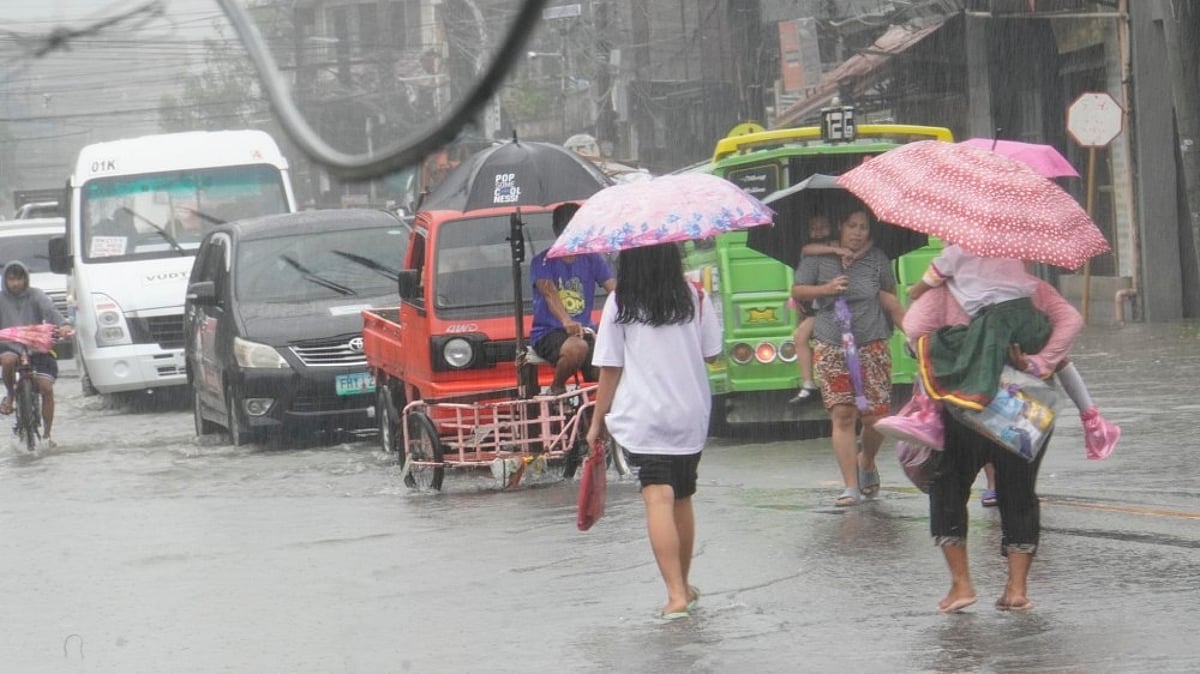 Pagasa issues 'red rainfall warning' in Cebu