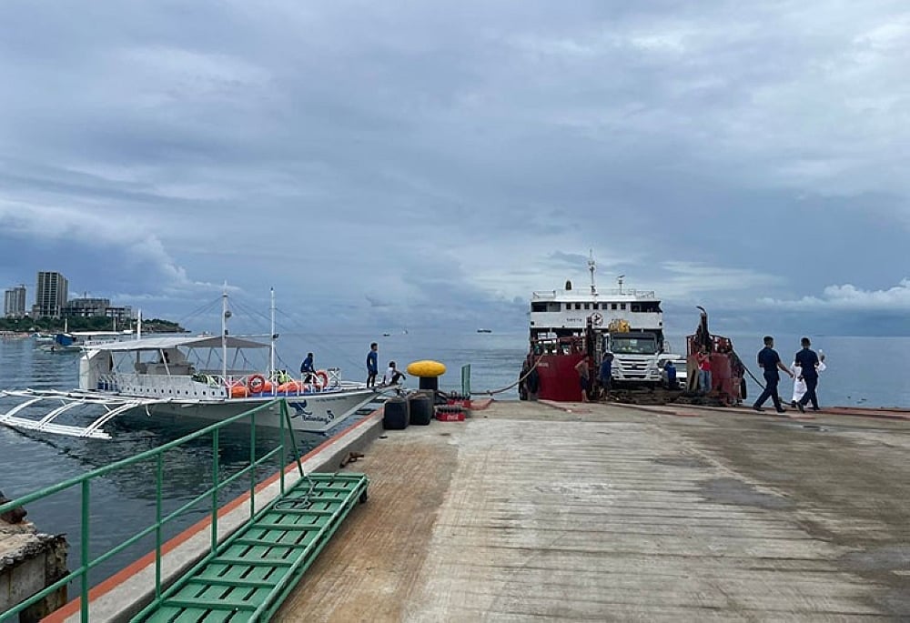 CPA expands space for ships, reopens Punta Engaño port
