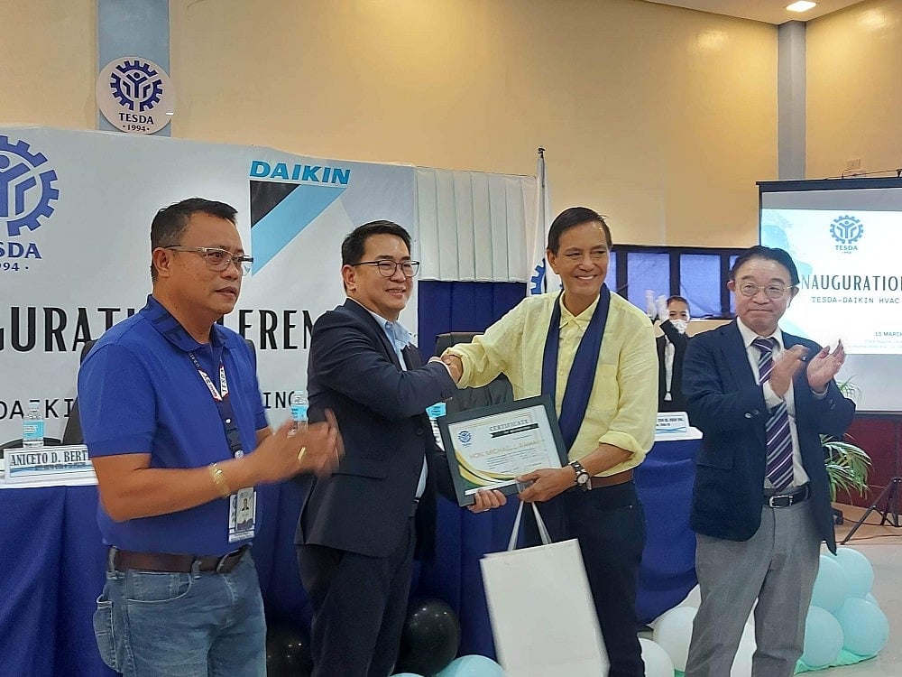 Tesda, Daikin open HVAC training facility in Lahug