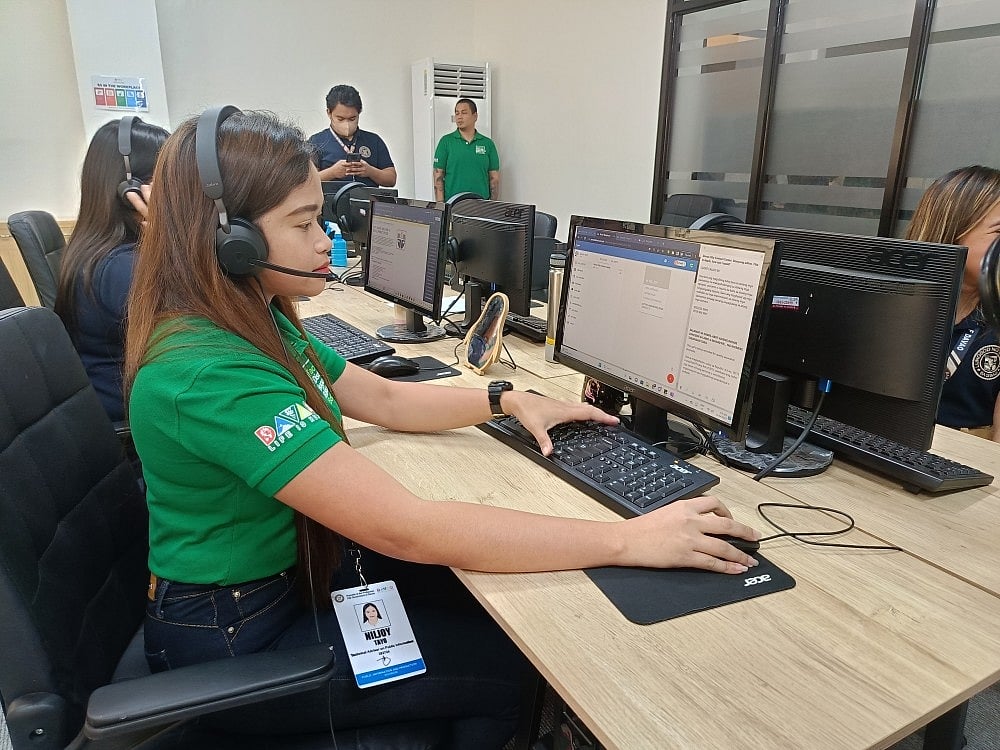 Davao City launches contact center