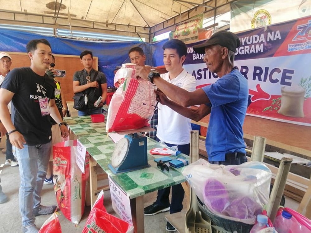 Zamboanga City Government launches plastic for rice program