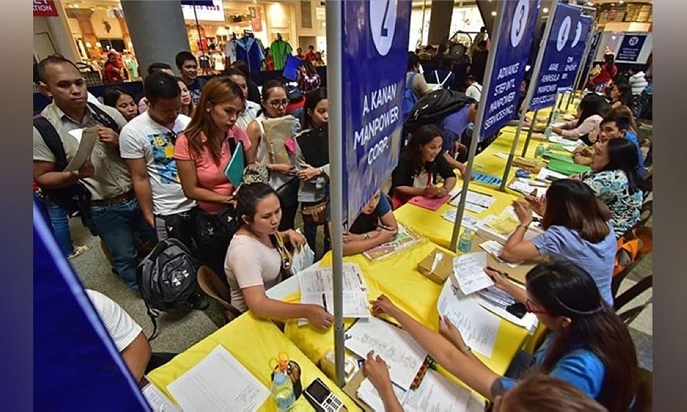 Over 5,000 vacancies up for grabs during DOLE 7’s Independence Day job fairs in Dumaguete, Cebu