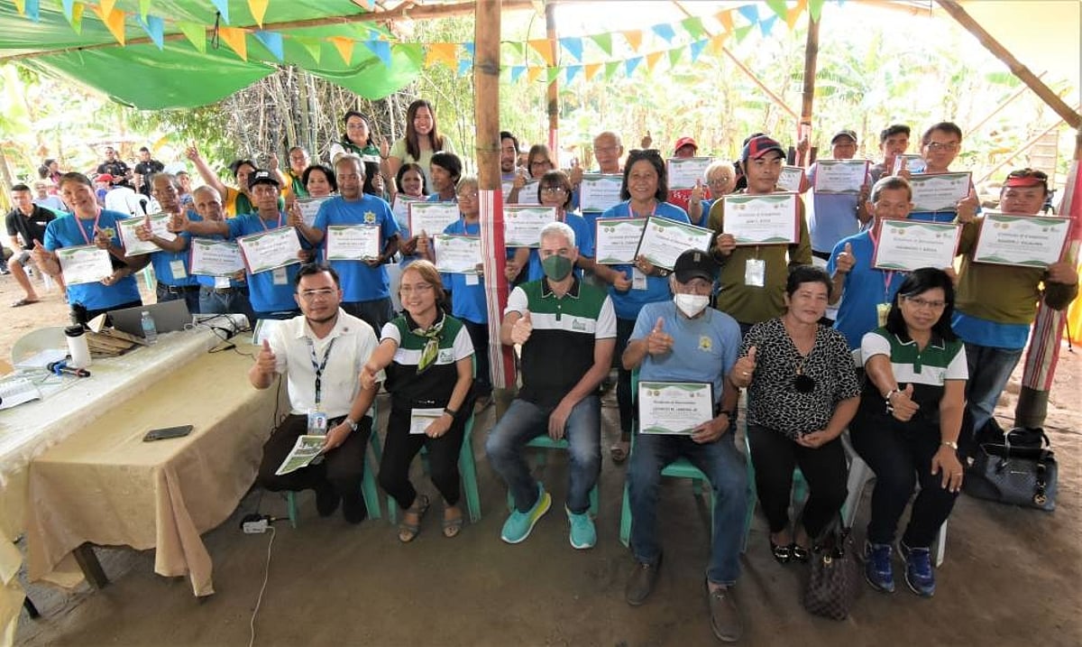 150 farmers finish rice production certification, farm mechanization