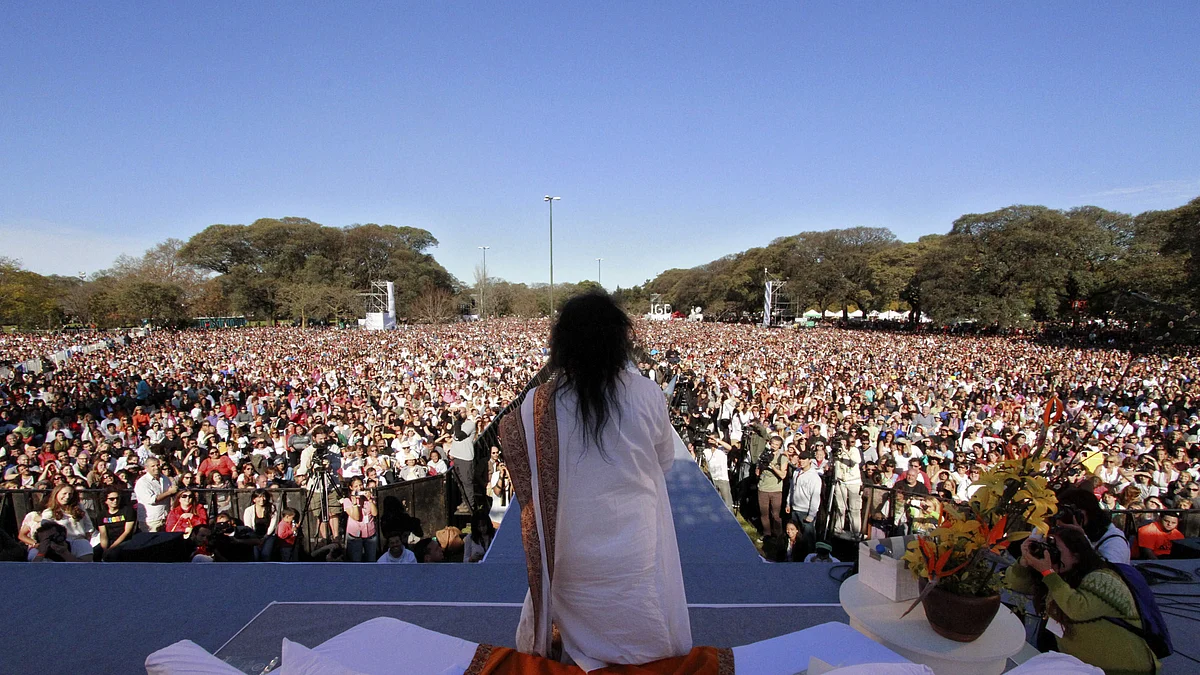 

Indian spiritual leader Sri Sri Ravi Shankar leads a massive meditation camp in Buenos Aires. (Federico Vendrell/AFP/GettyImages)