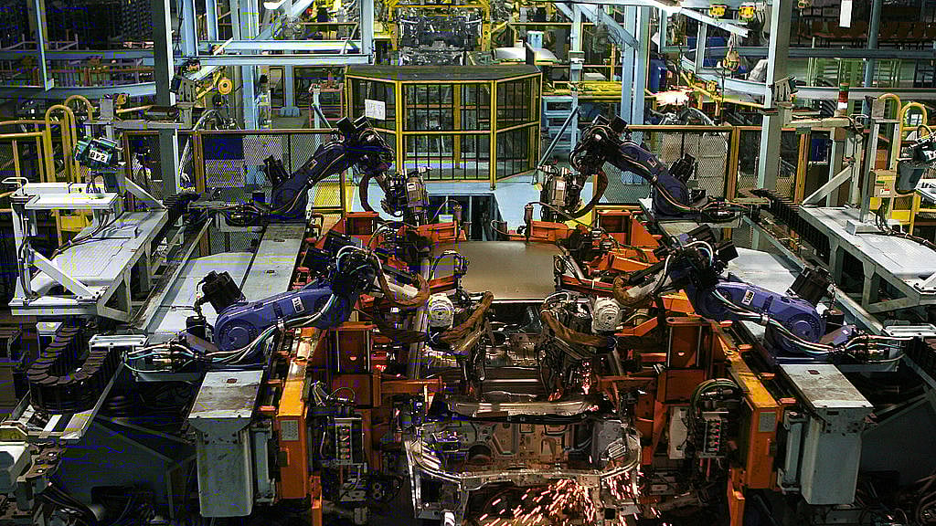 An Indian factory. (MANPREET ROMANA/AFP/GettyImages) 